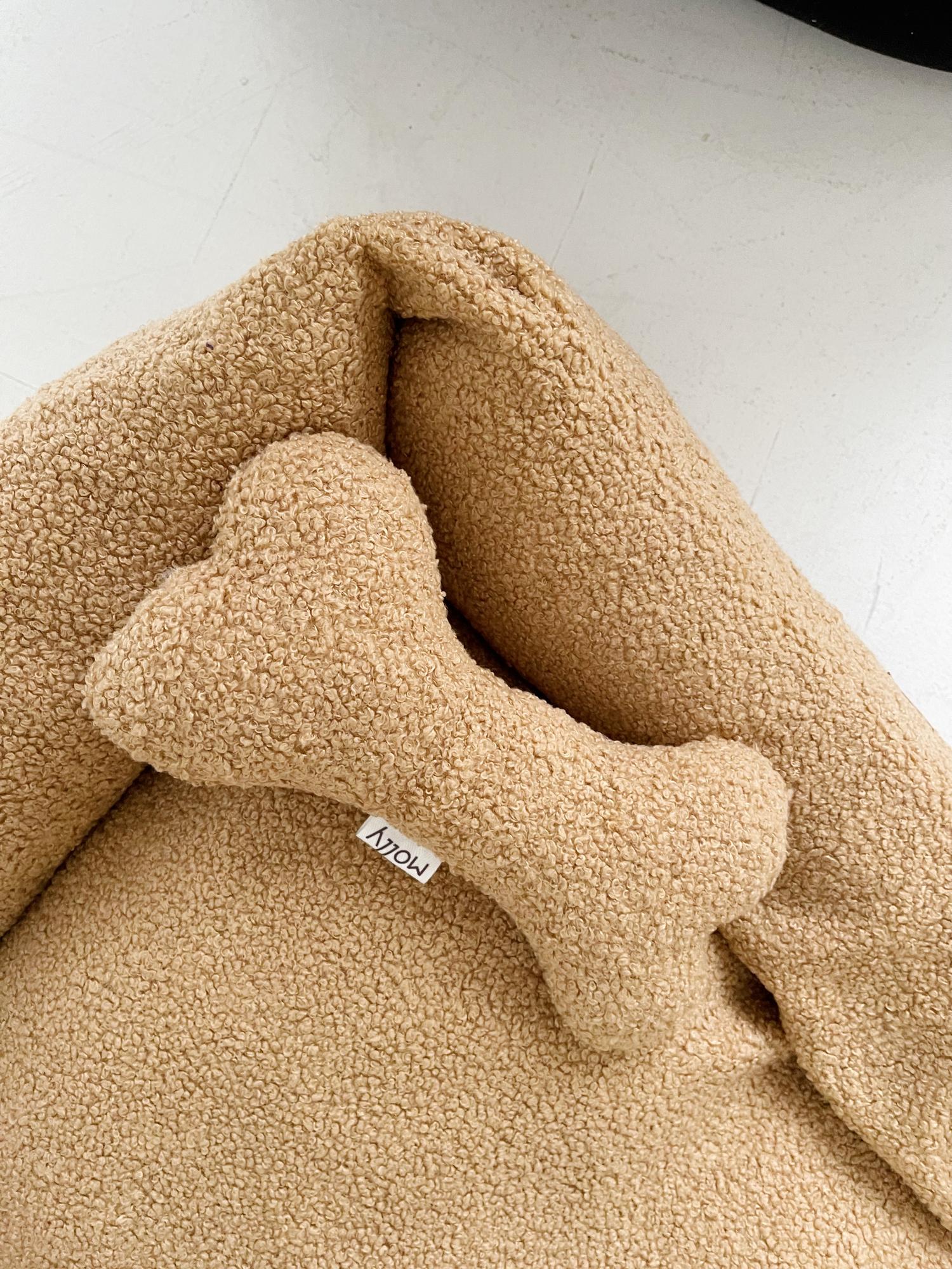 ЛЕЖАНКА ОБЛАЧКО