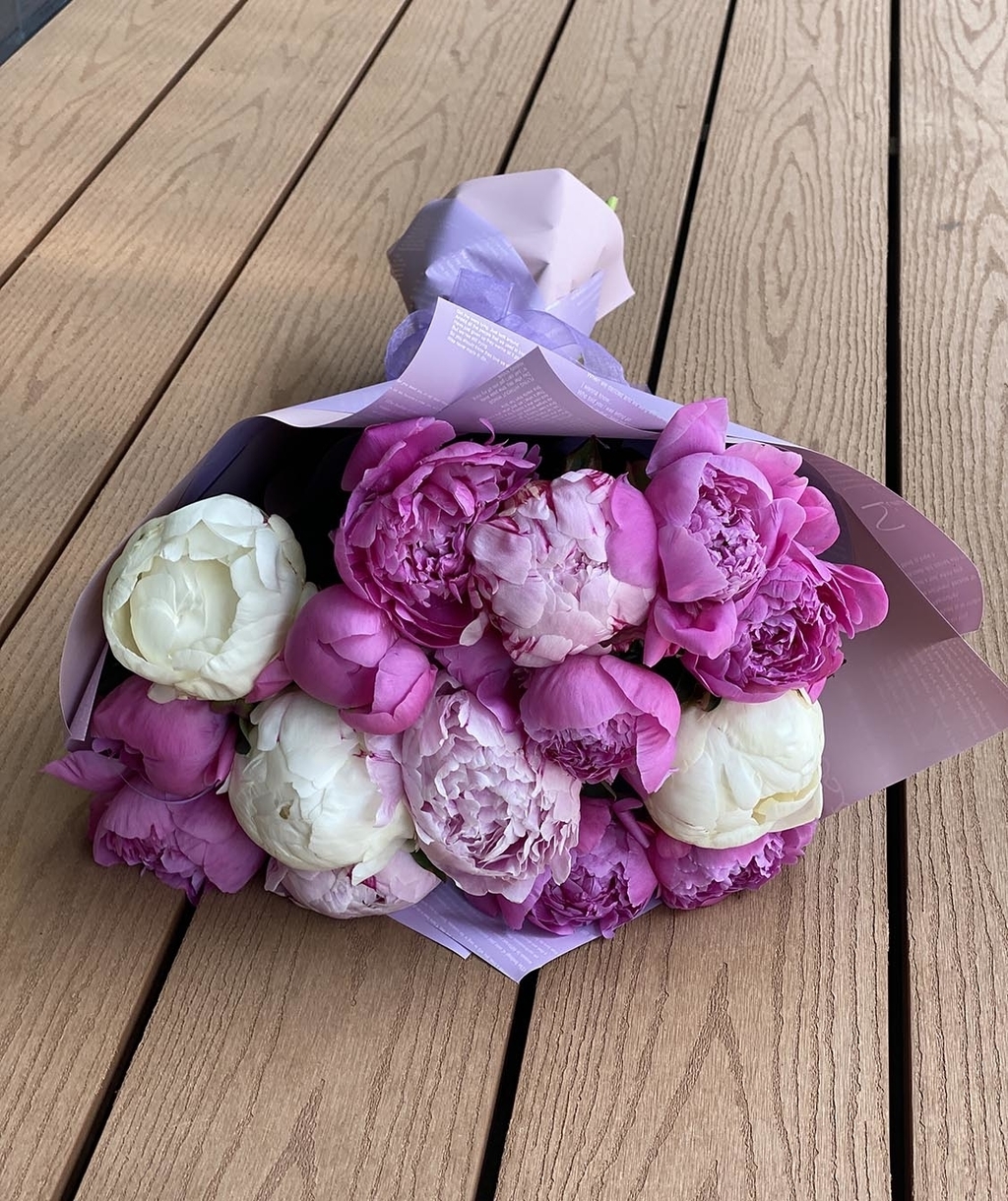 летние пионы №234