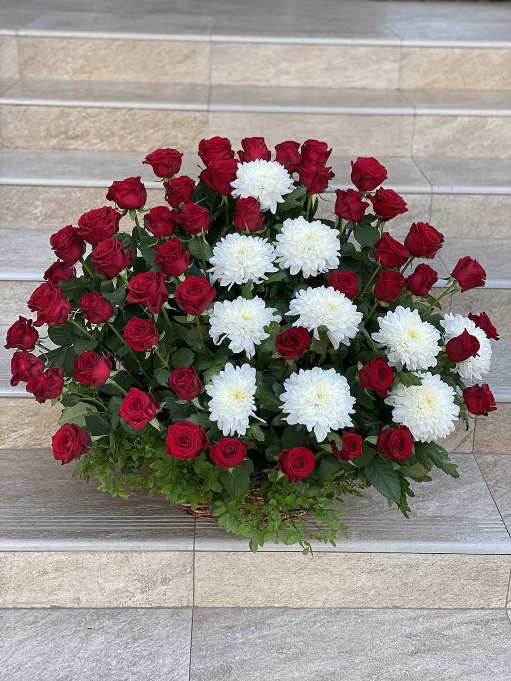 Траурная корзина 1