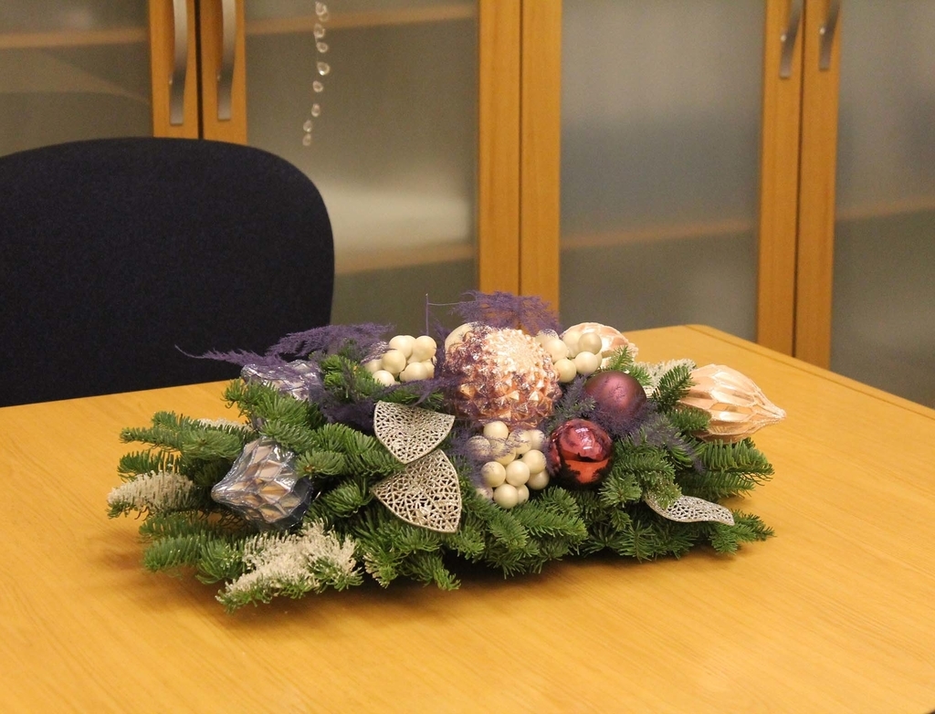 НГ вытянутая на сто 60 см №352