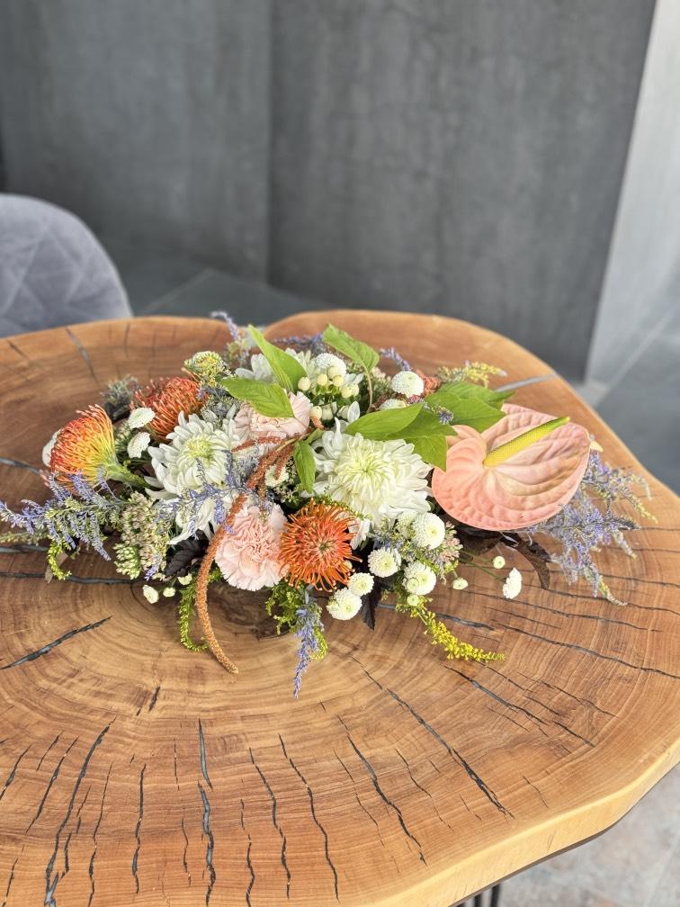 Интерьерная композиция на стол переговоров №370