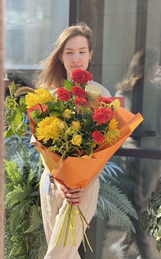 Стильный букет вытянутый №609