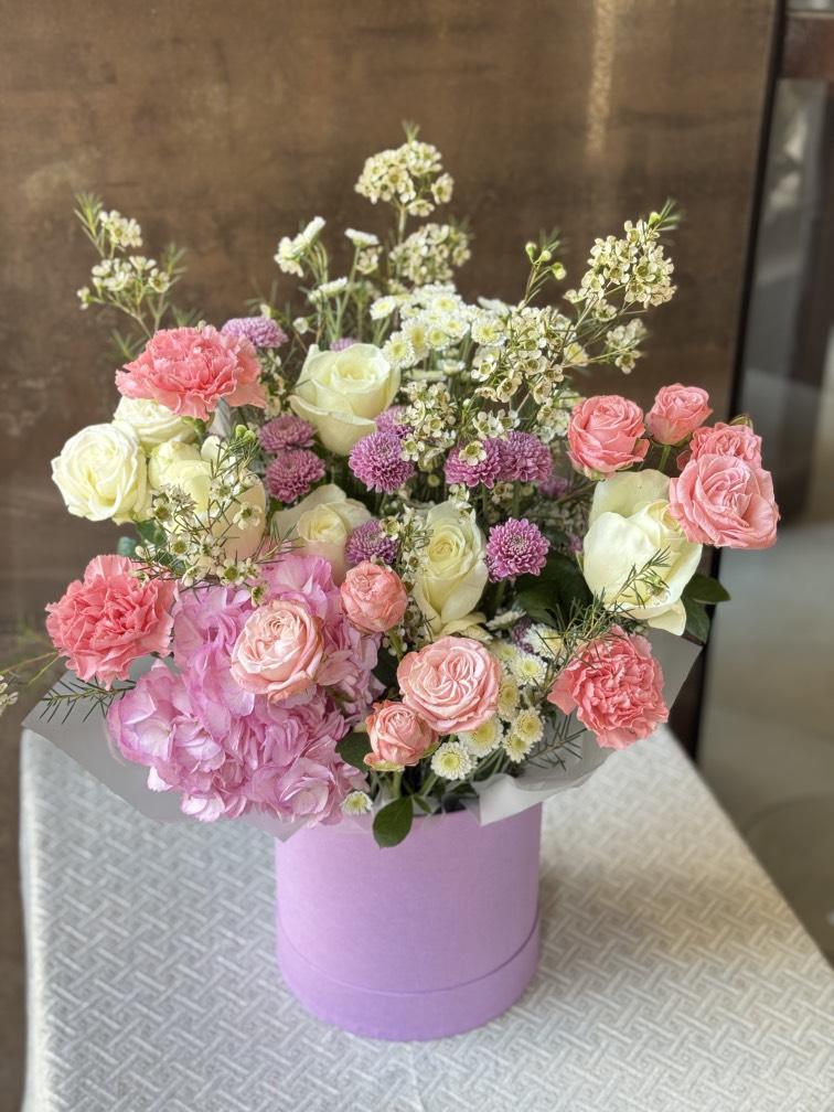 Бело розовый ажур №844