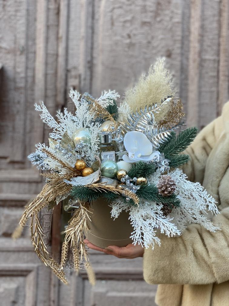 Зимний аромат с диффузором (иск) №909