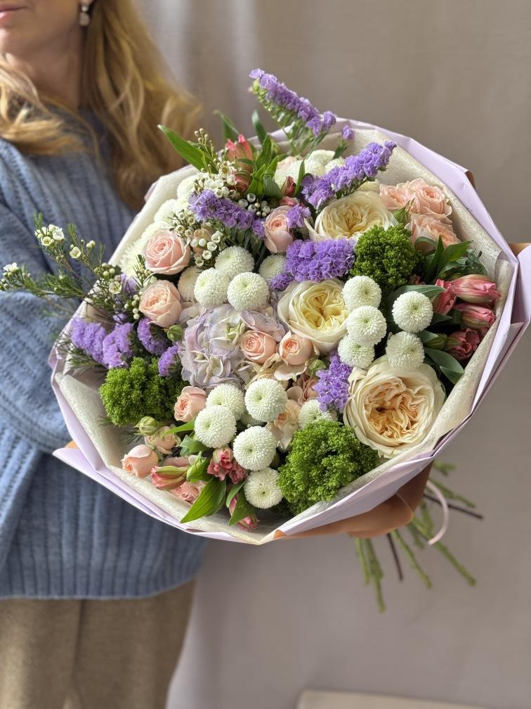 Красивый букет Сердце лепестков №1037