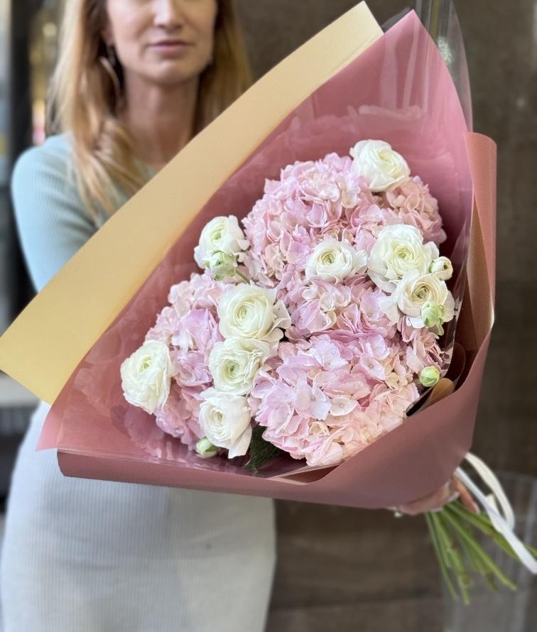 Ранники с гортензиями №1068