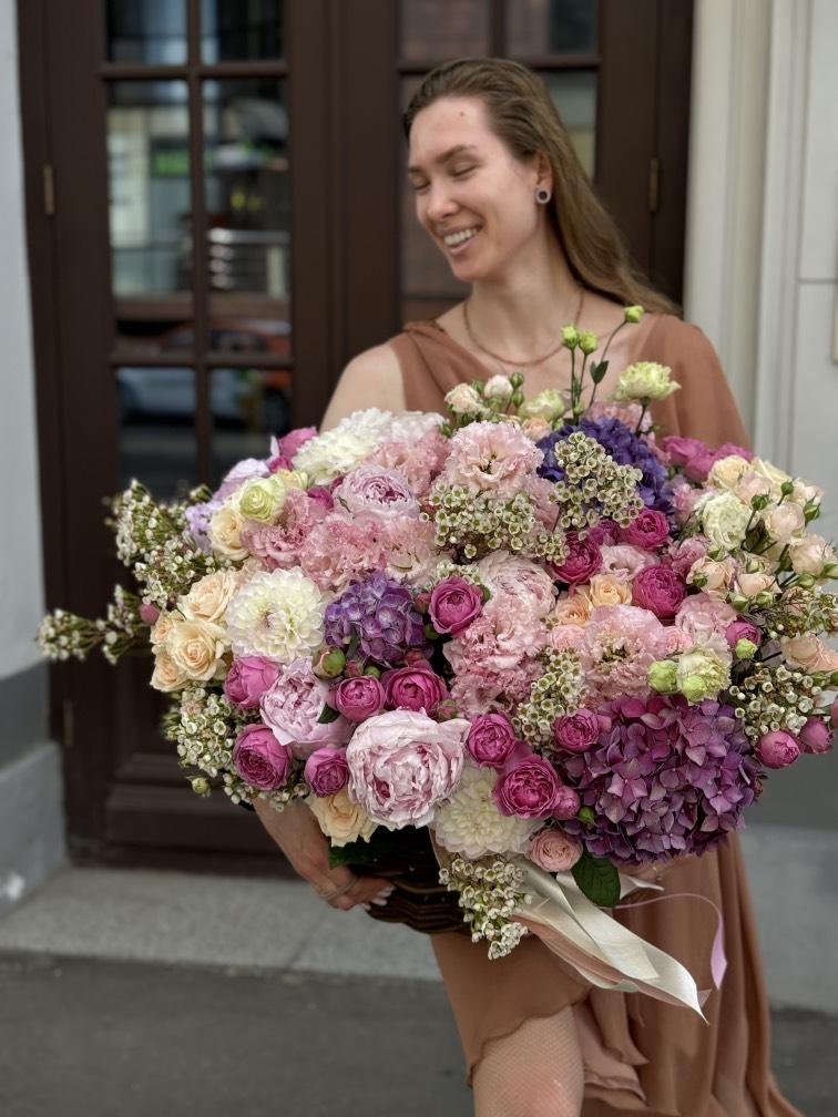 Гламур цветы в корзине №1074