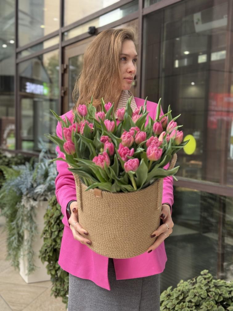 Тюльпаны Маргарита в корзине №1134