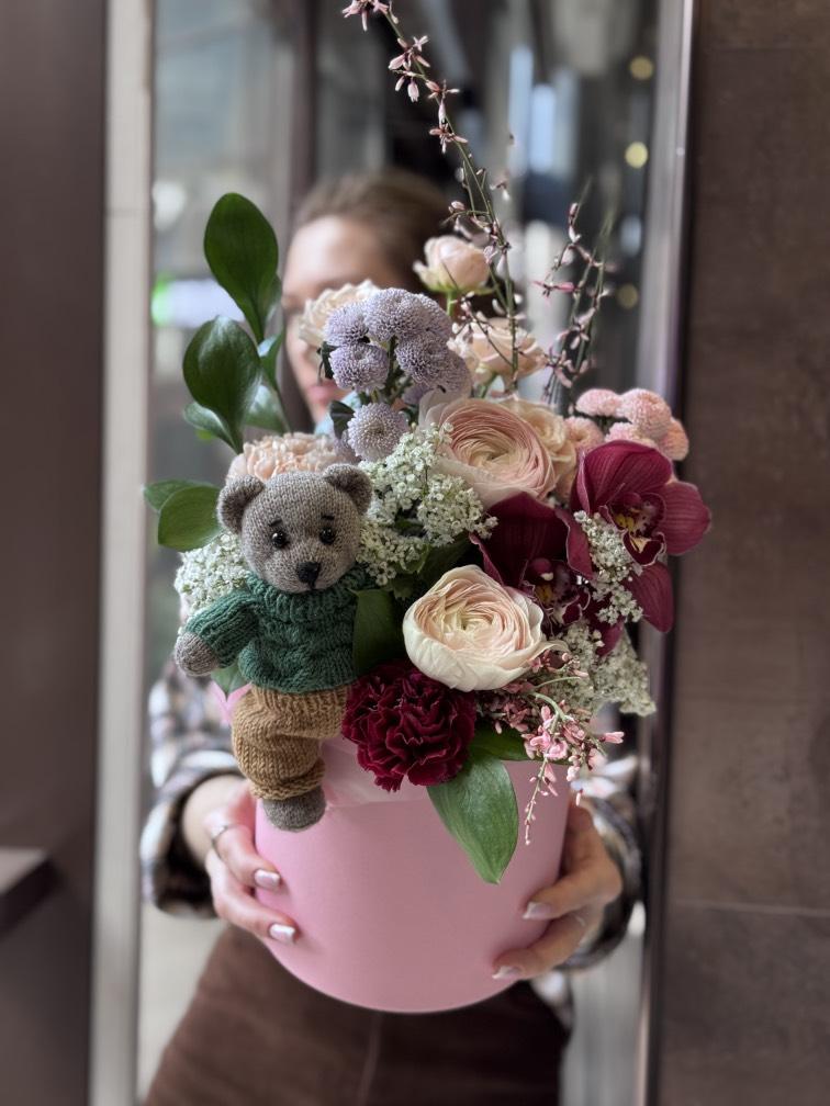 Коробка с цветами и Мишкой №1169