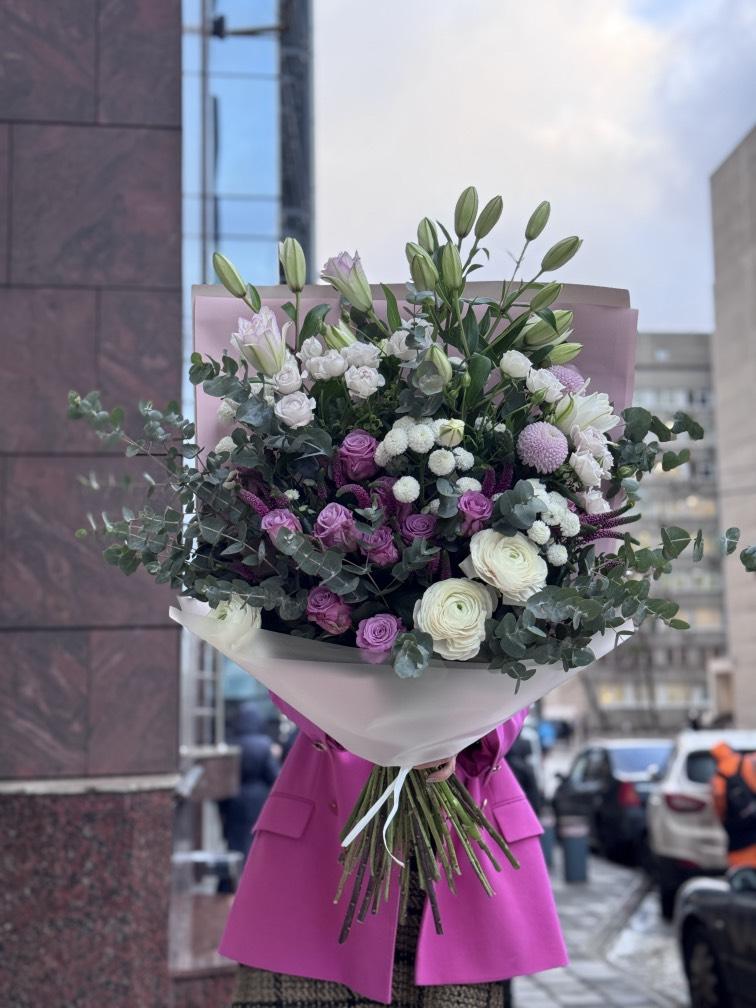 Раскидистый букет бело-лавандовый №1180