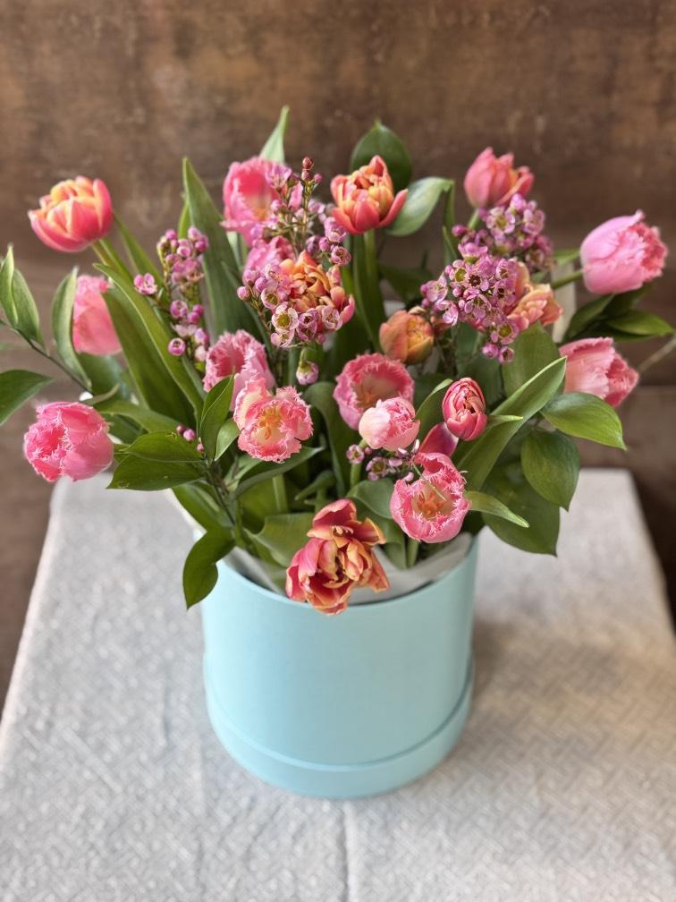 Тюльпаны в коробке с травами №1195