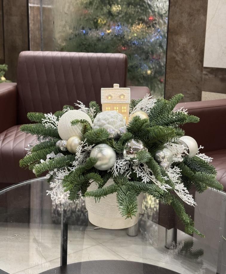 НГ композиция Зимний дом №1245