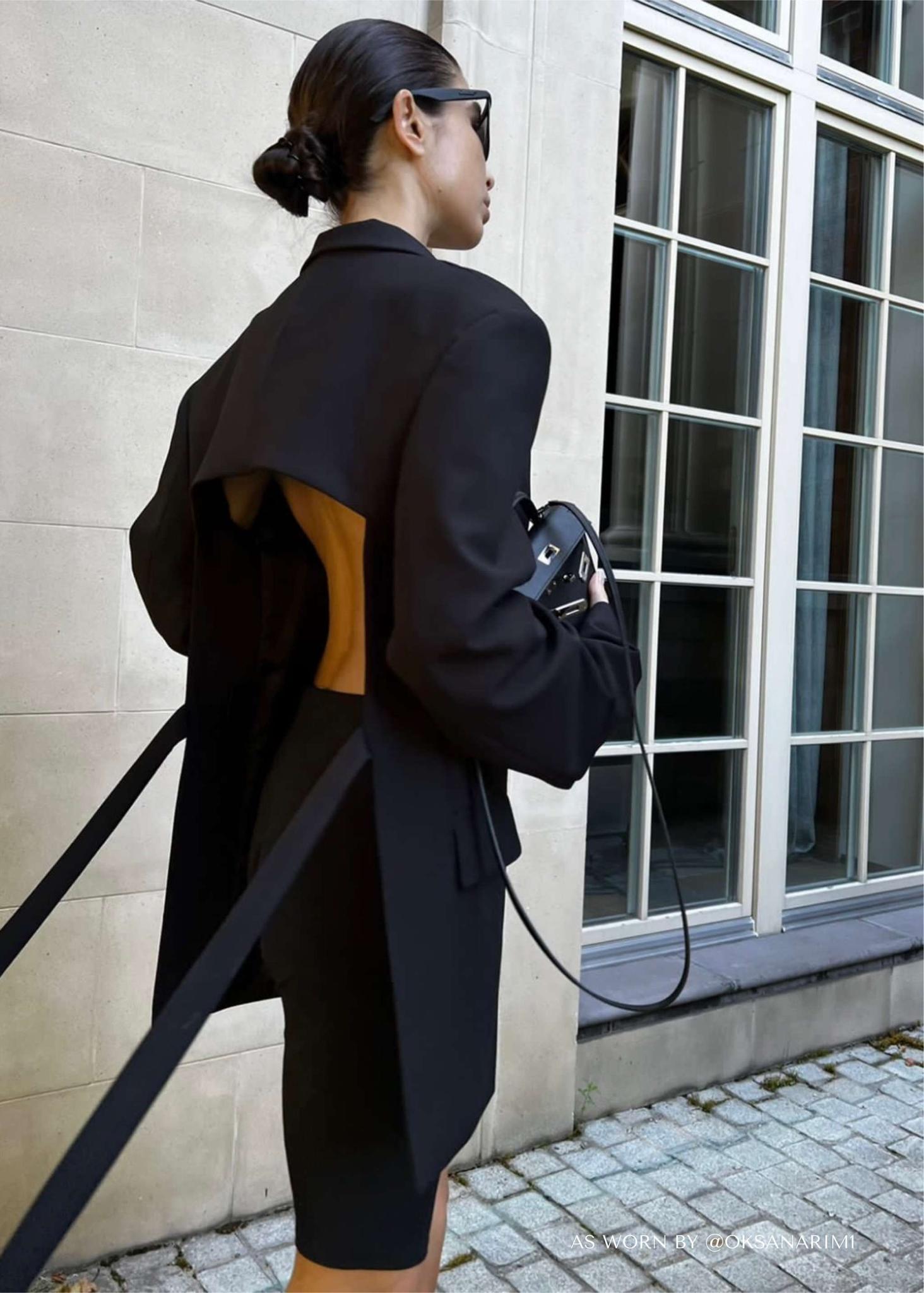 Blazers > Open back oversized blazer Buy from e-shop