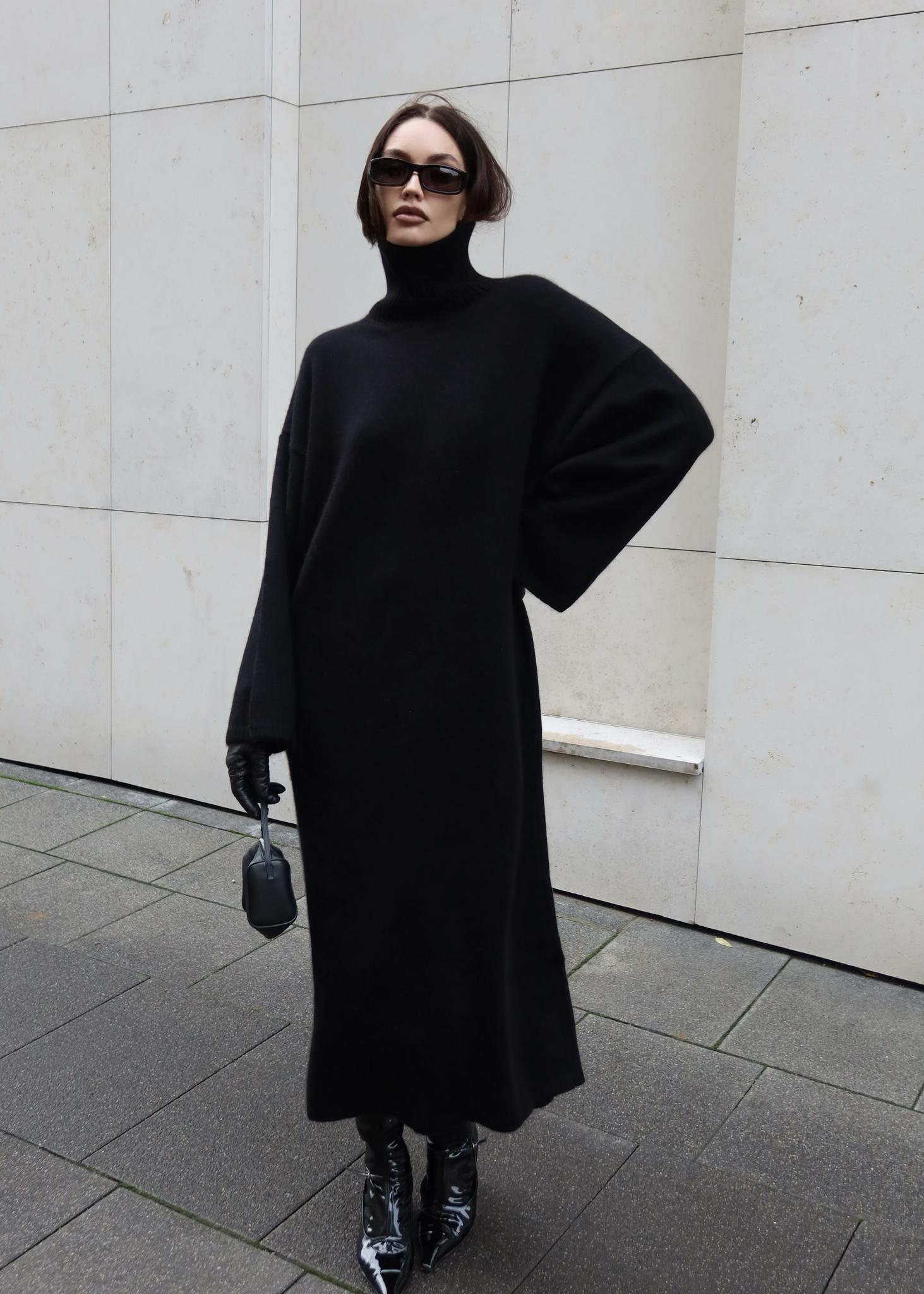 open lace back dress Oversized sweater dress main image 0