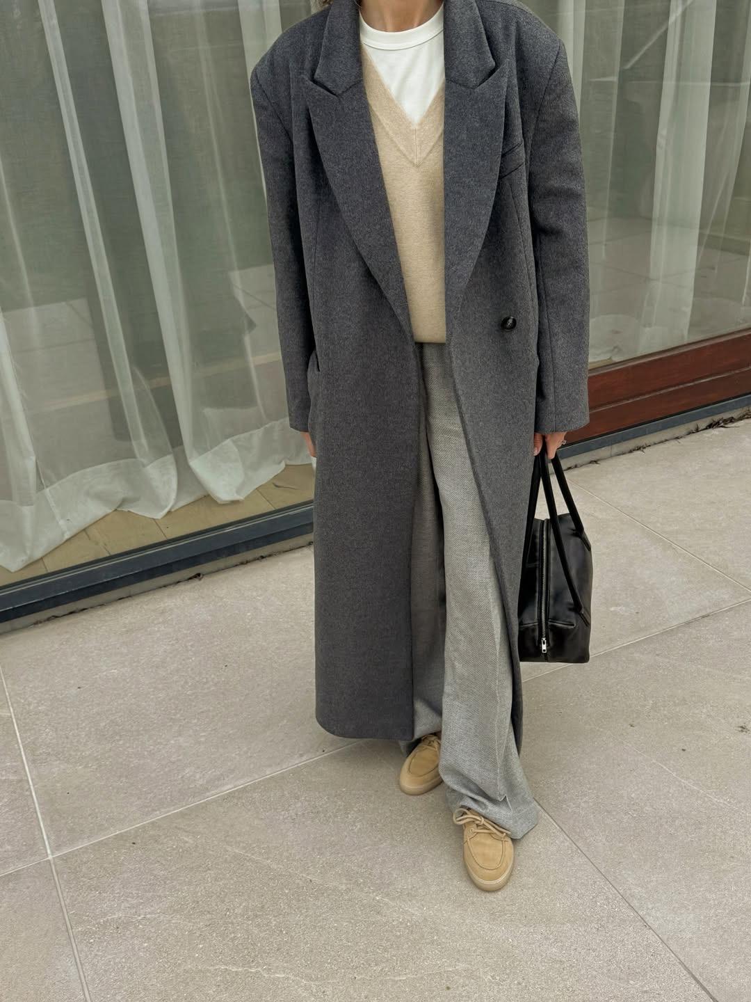 Outerwear > 100% wool maxi coat Buy from e-shop