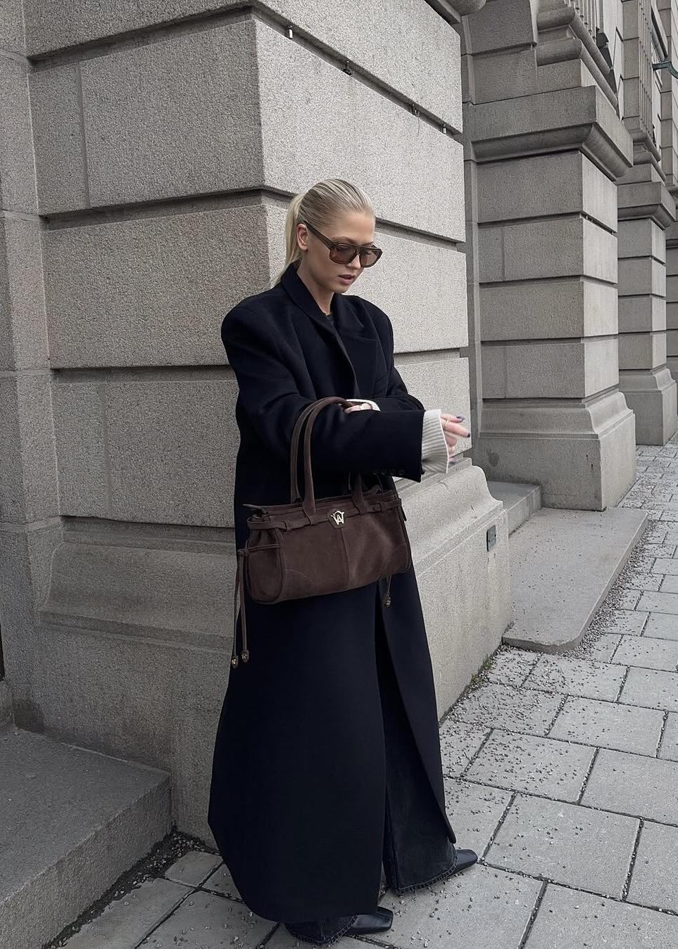 “Blicker 100% Cashmere Maxi Coat” ドイツ製 Outerwear > 100% wool maxi coat Buy from e-shop