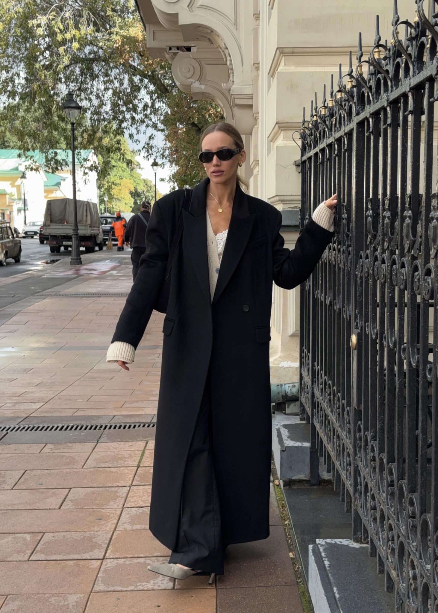 【着丈130】Wool Maxi Chester Coat / Black Outerwear > 100% wool maxi coat Buy from e-shop