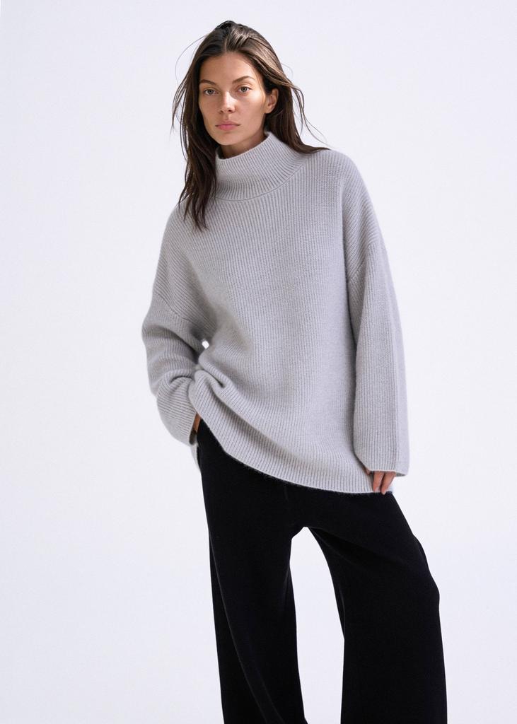 100% premium cashmere  turtleneck sweater