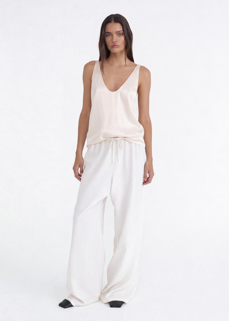 Flowing viscose trousers