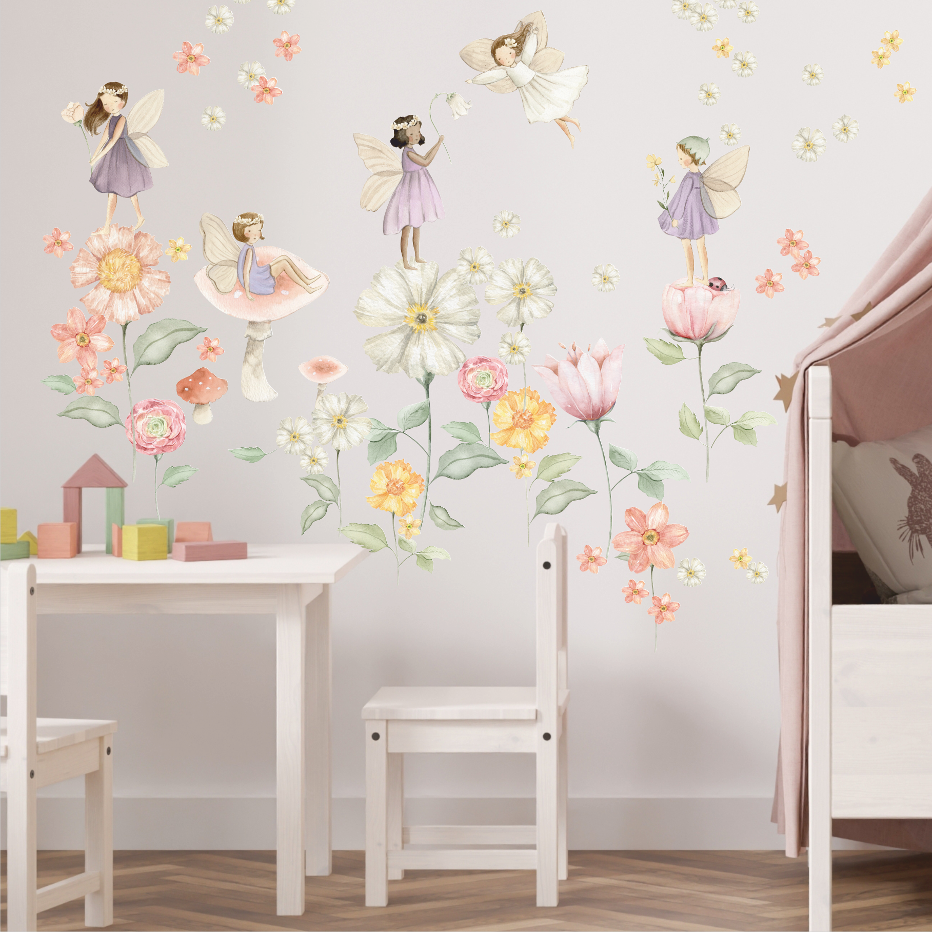 Уценка Наклейки на стену "Феи на цветочной полянке"