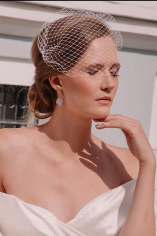 Вуалетка изящная