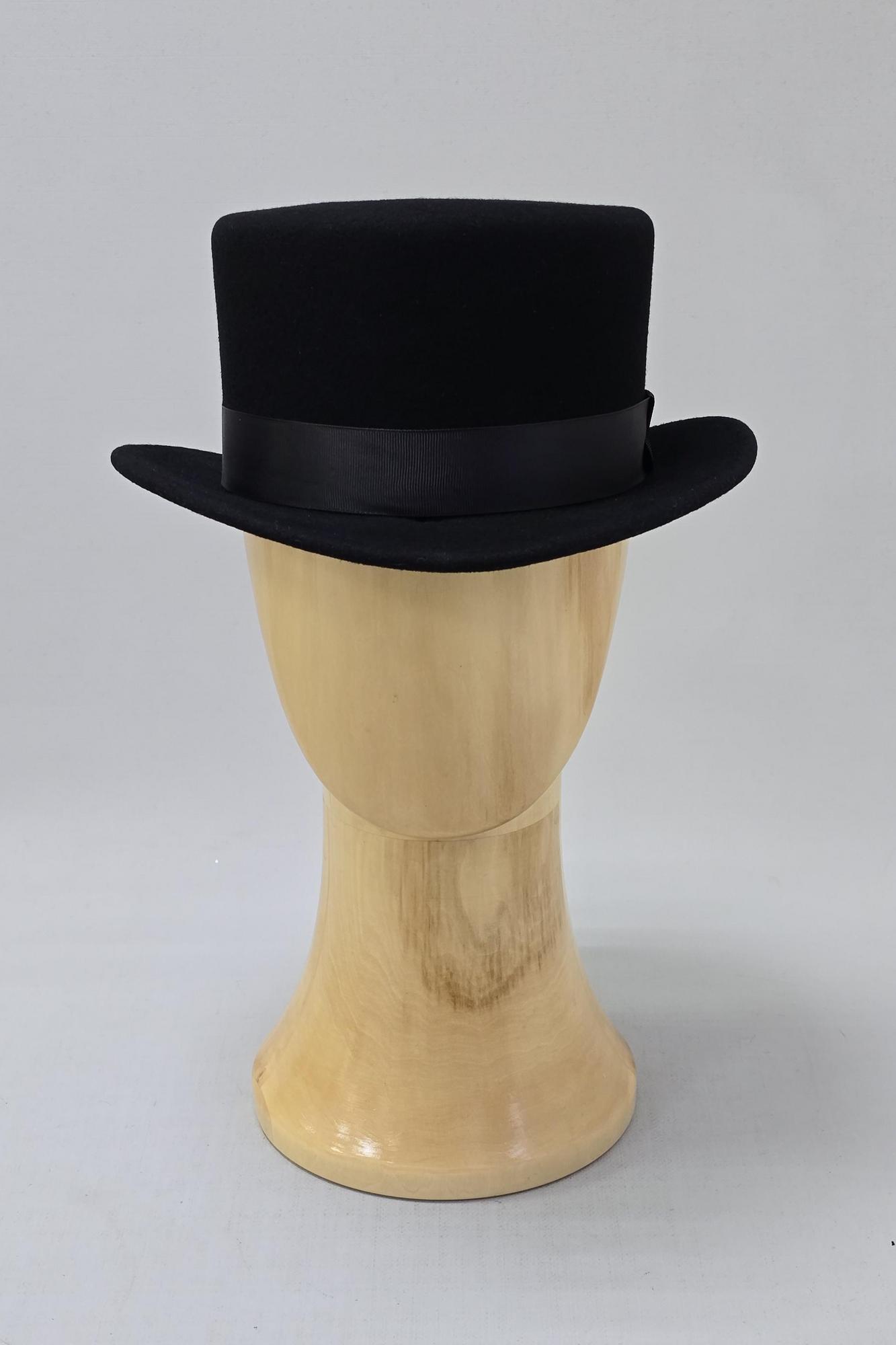 Невысокий цилиндр. 11 см