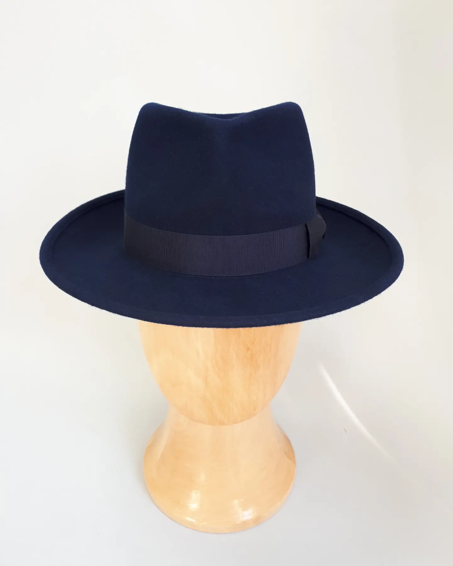 Шляпа федора