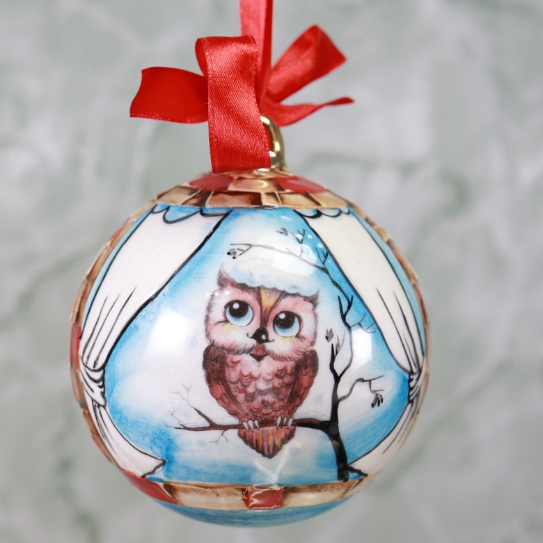 Porcelain Christmas ball "Winter owlet"