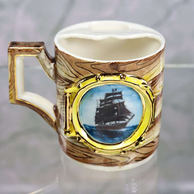 Кружка Пирата для усов фарфоровая