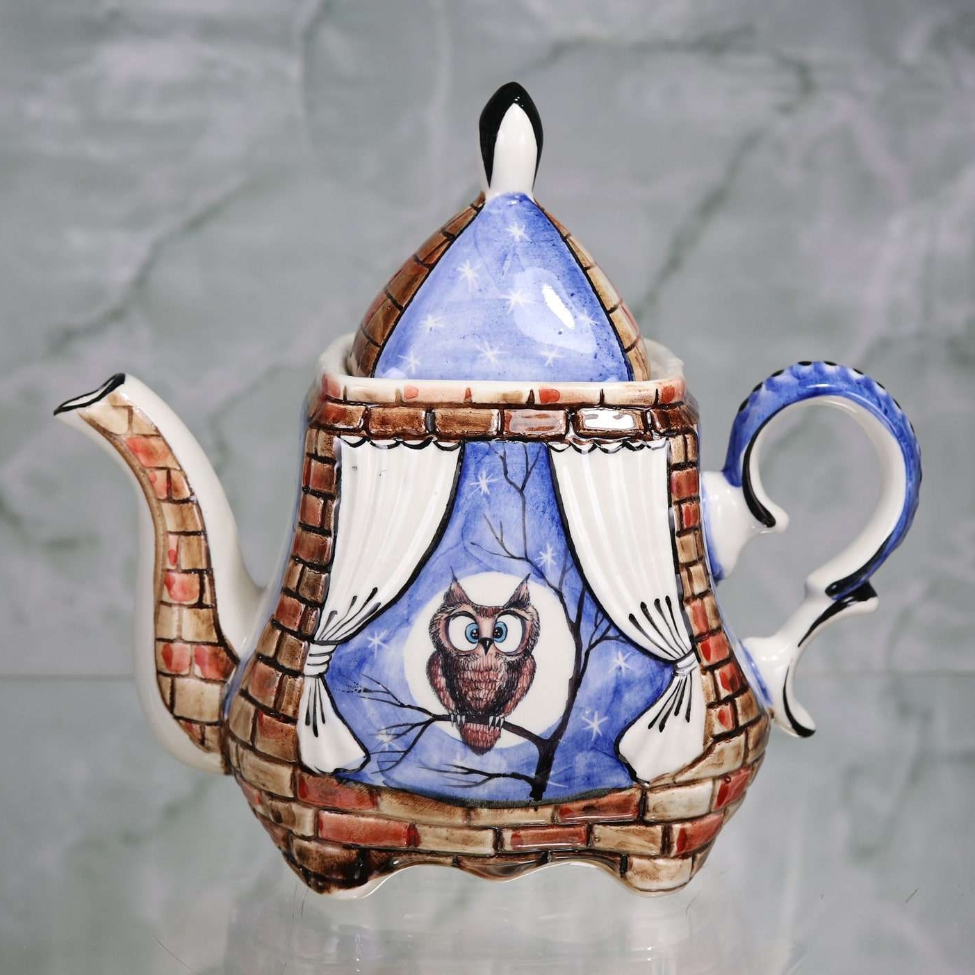 Handmade porcelain teapot "Owl"