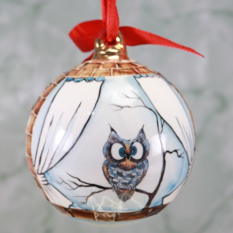 Porcelain Christmas ball "Owl"