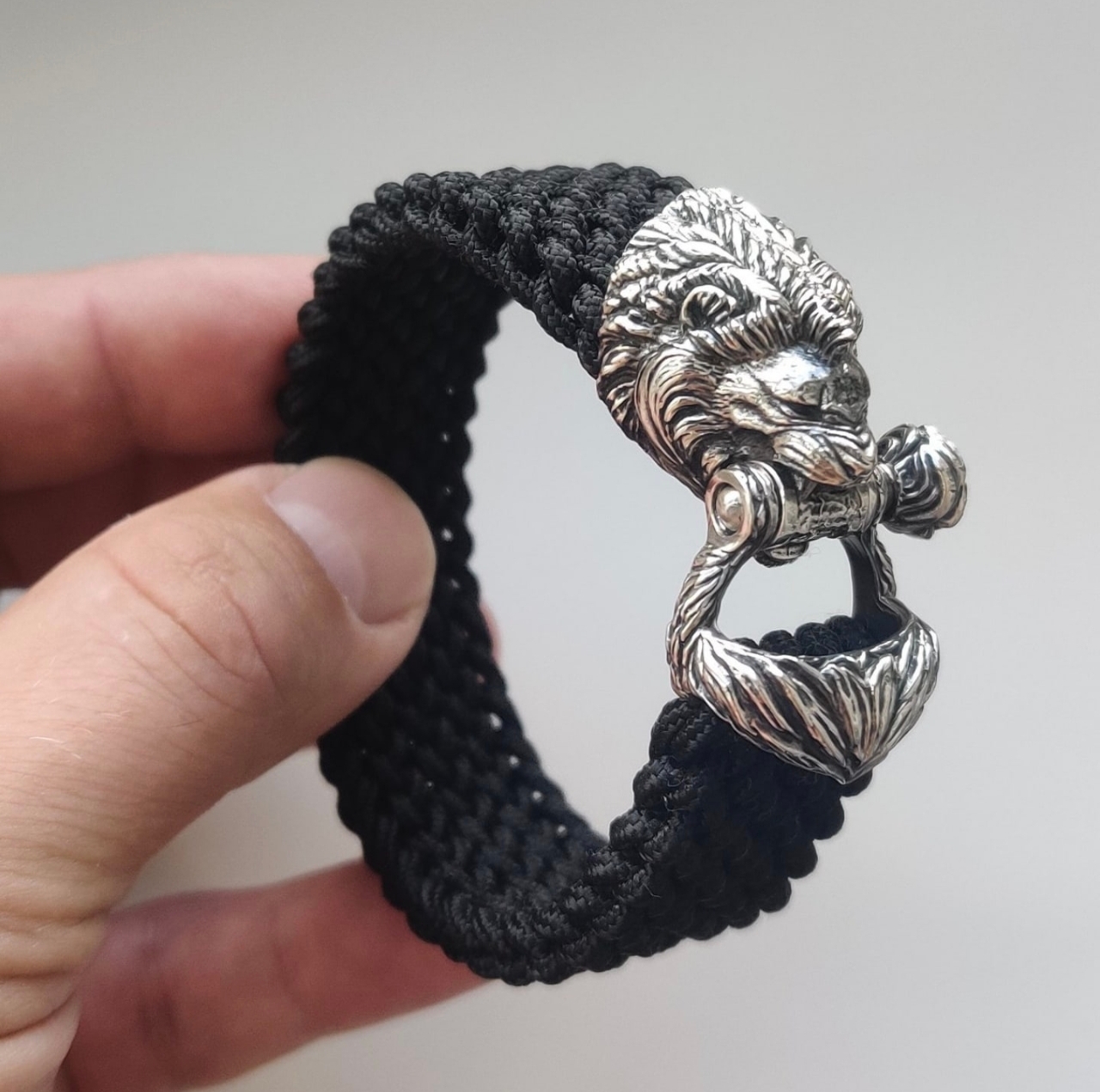 Браслет "Лев", серебро, наборное плетение