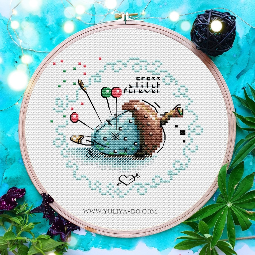 Схема вышивки "Желудь. Игольница" (60*56крестиков)