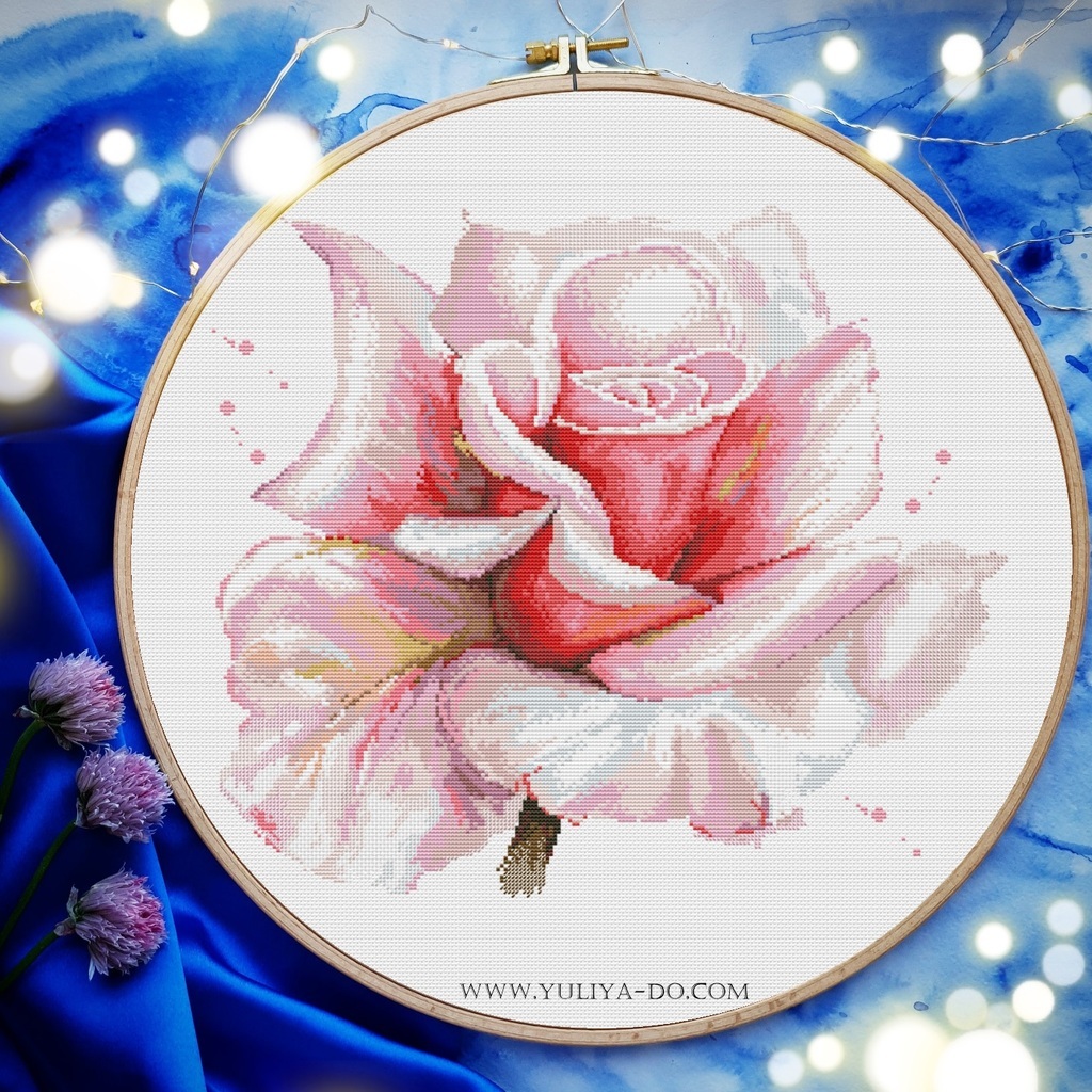 Схема вышивки "Роза, розовая. L"