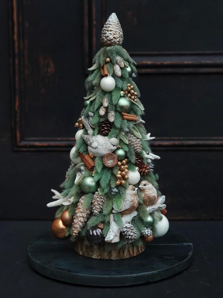 Урок "Ёлка из лагуруса" (конус 30 см)