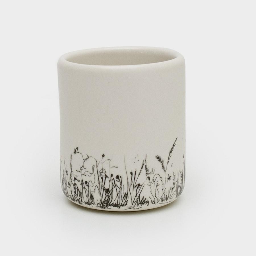 Стакан «Русское болото» 350 мл с графичным рисунком трав, фронтальный вид