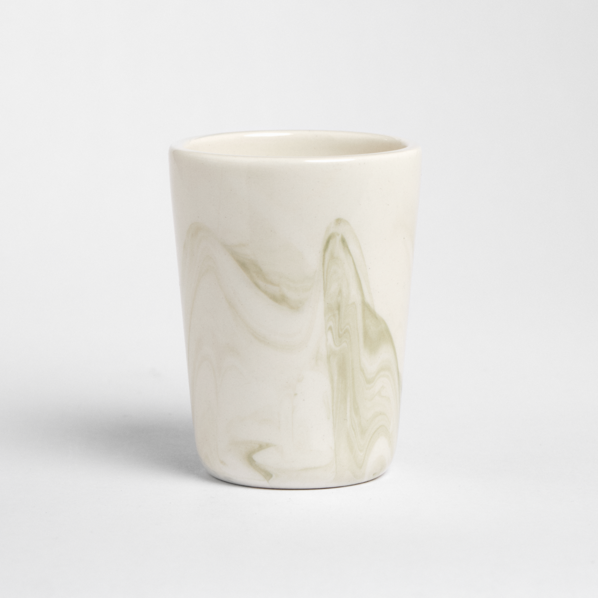 Стакан конус бело-зеленый 250/350 мл