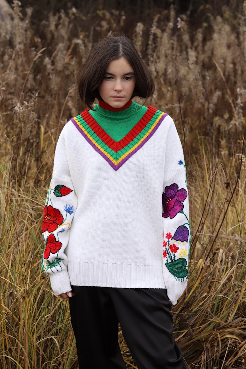 Пуловер Маки