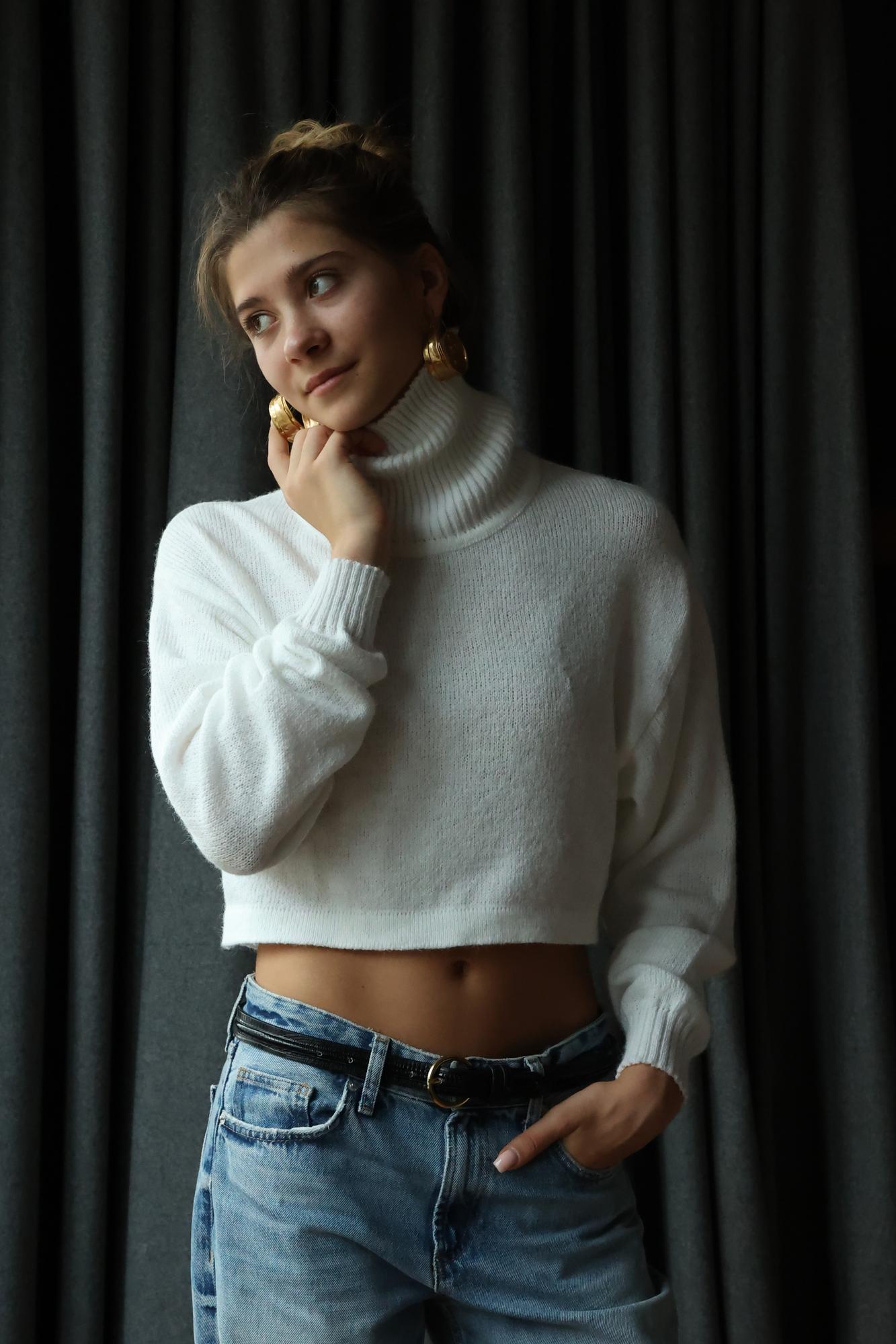 Белый свитер Облако