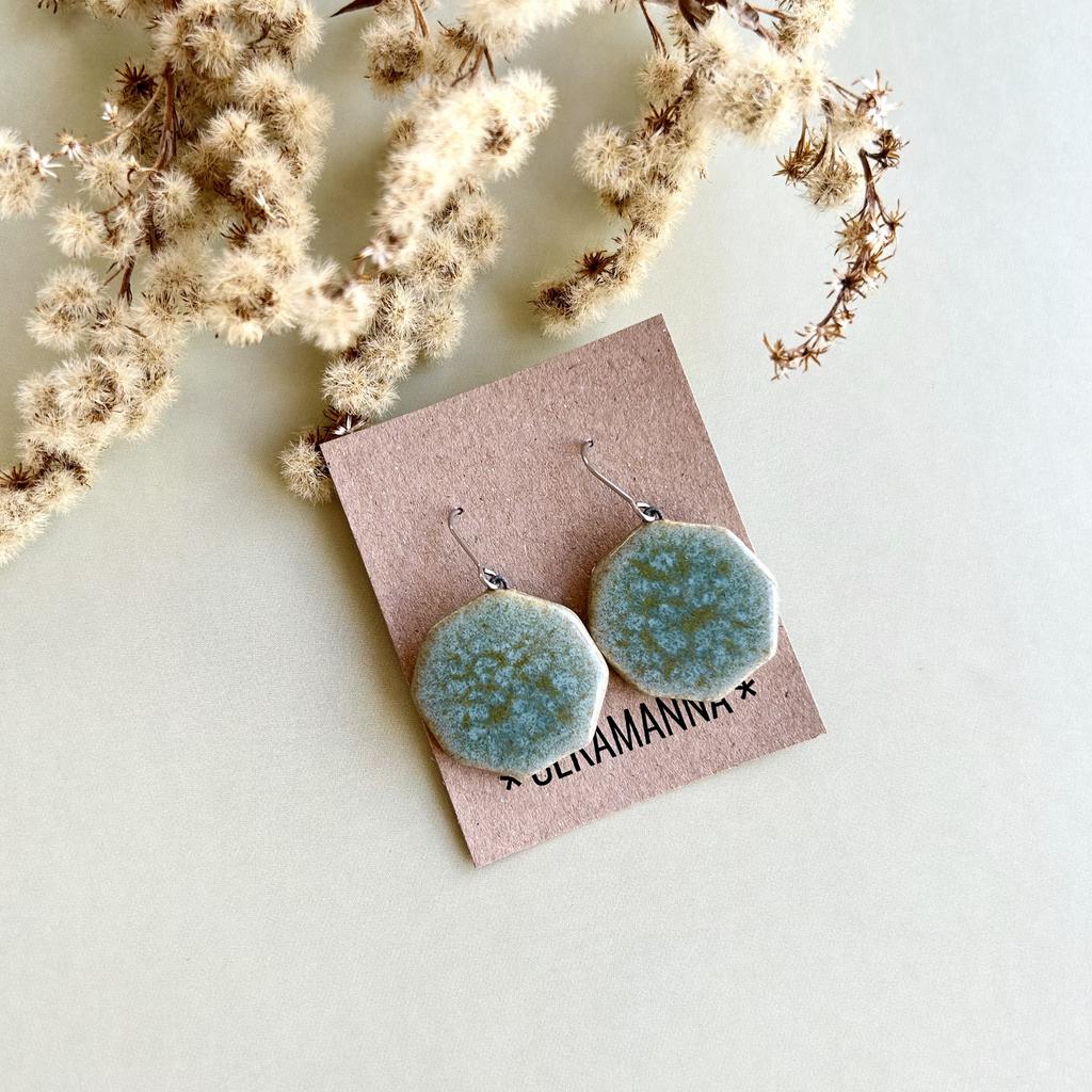 Нефрит шестигранники