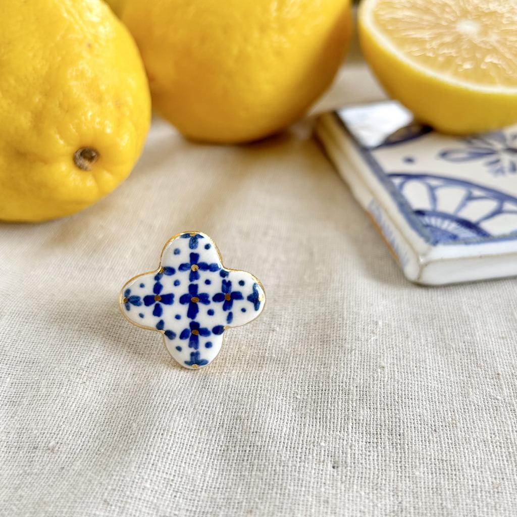 Кольцо Плитка клевер