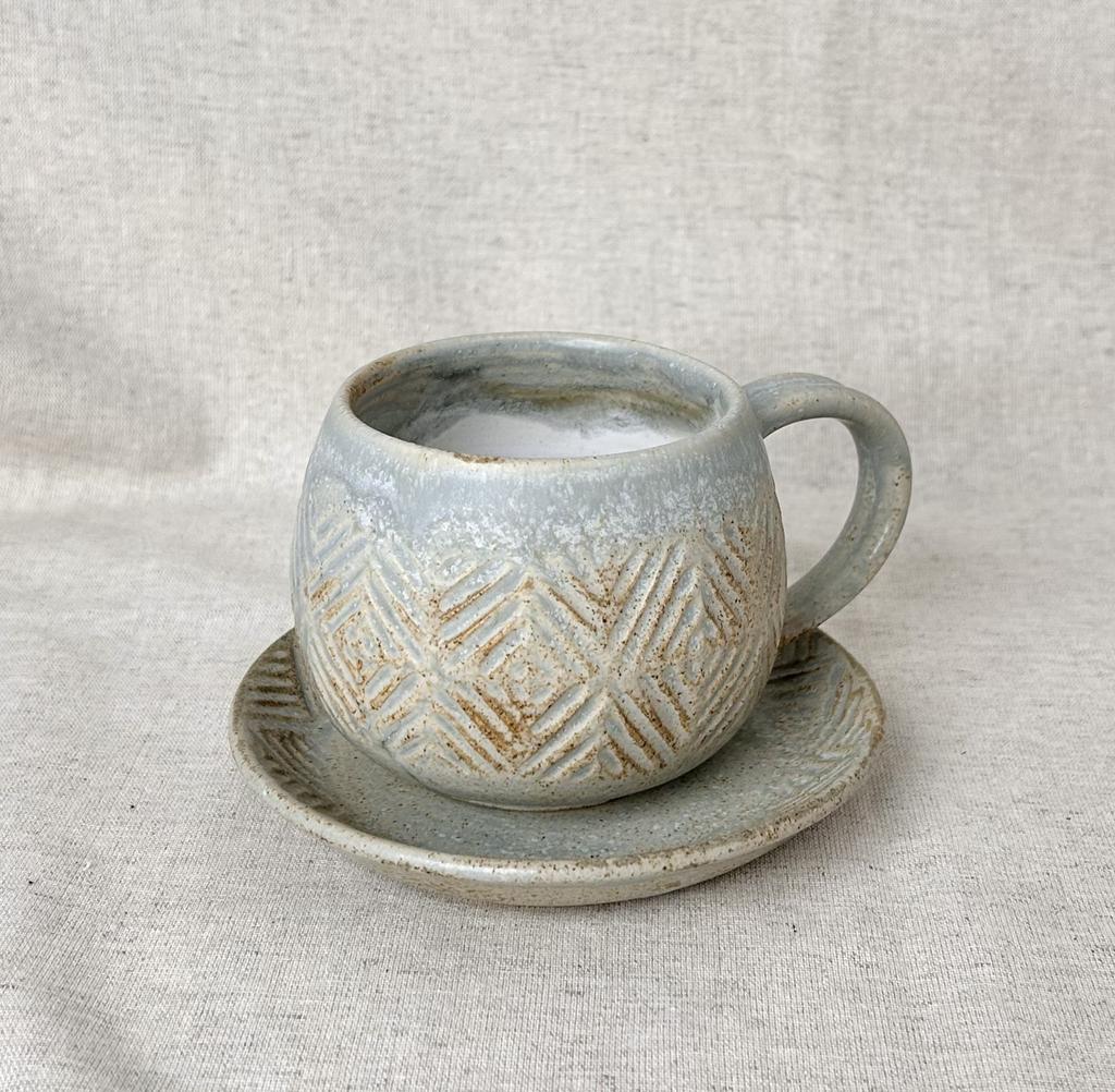 Шалфеевая чайная пара с рельефом