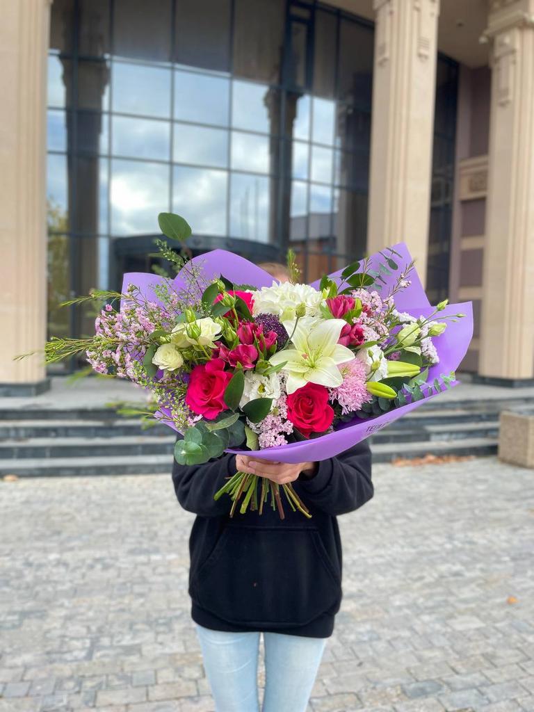 Сборный букет М