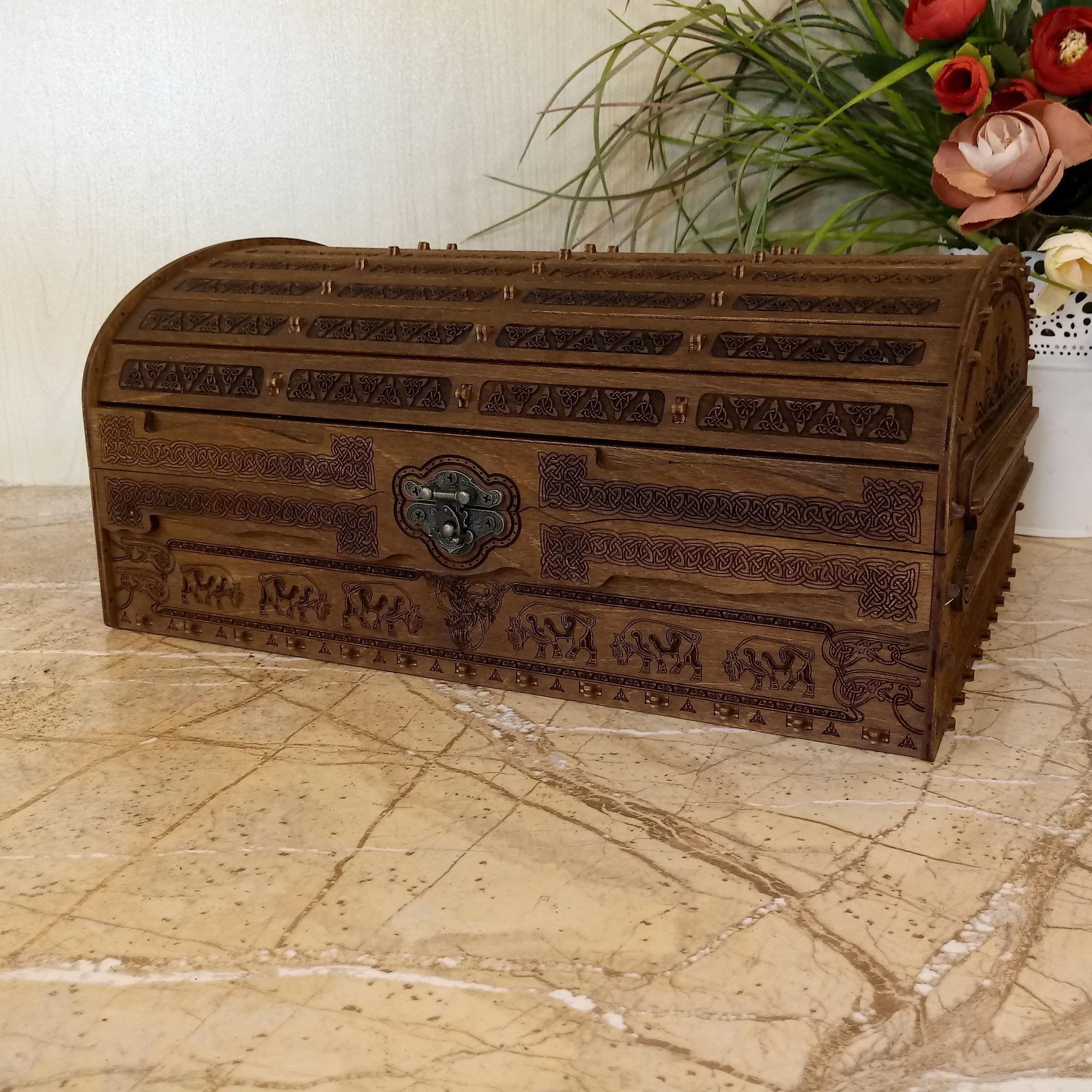 Сундук кельтский