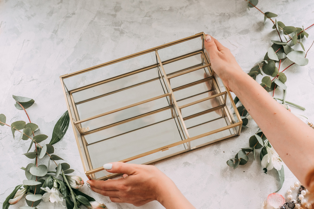 Большая шкатулка с делениями