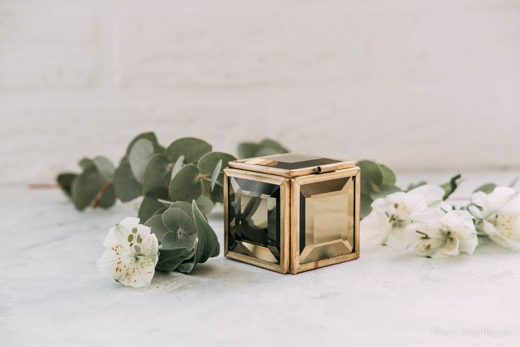 золотая шкатулка