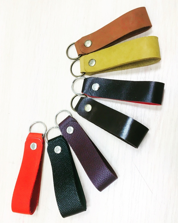 Кожаный брелок