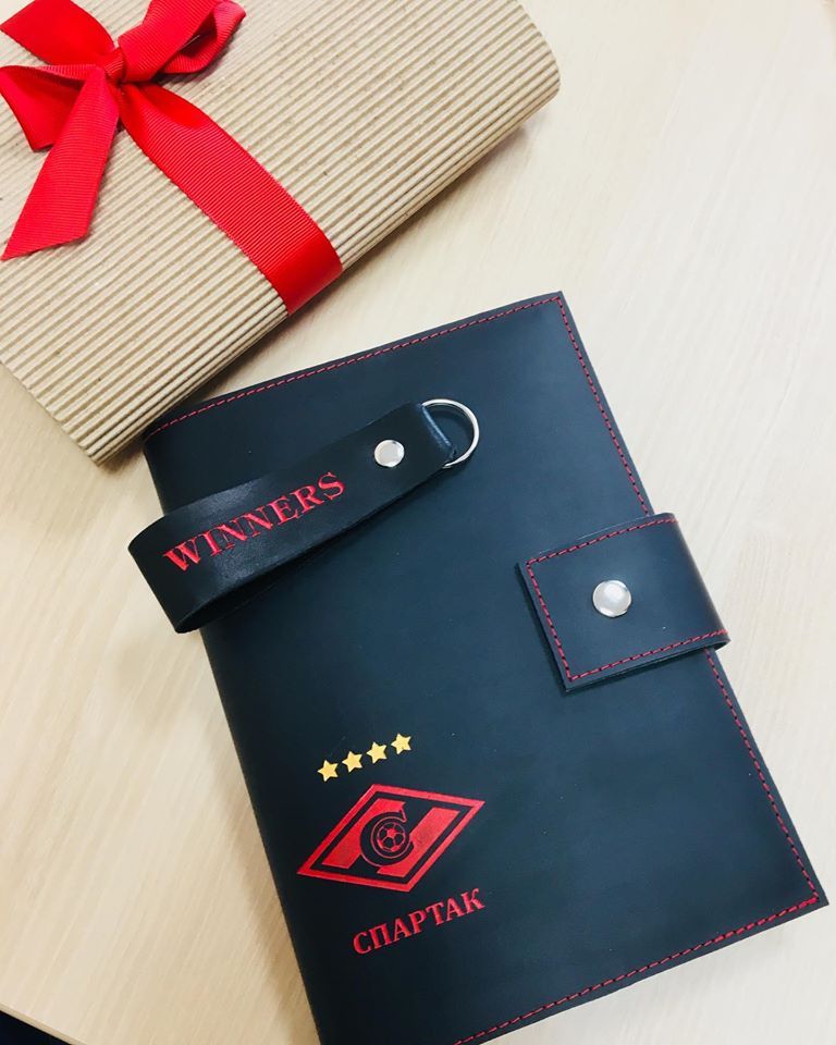 Кожаный блокнот А5 с логотипом