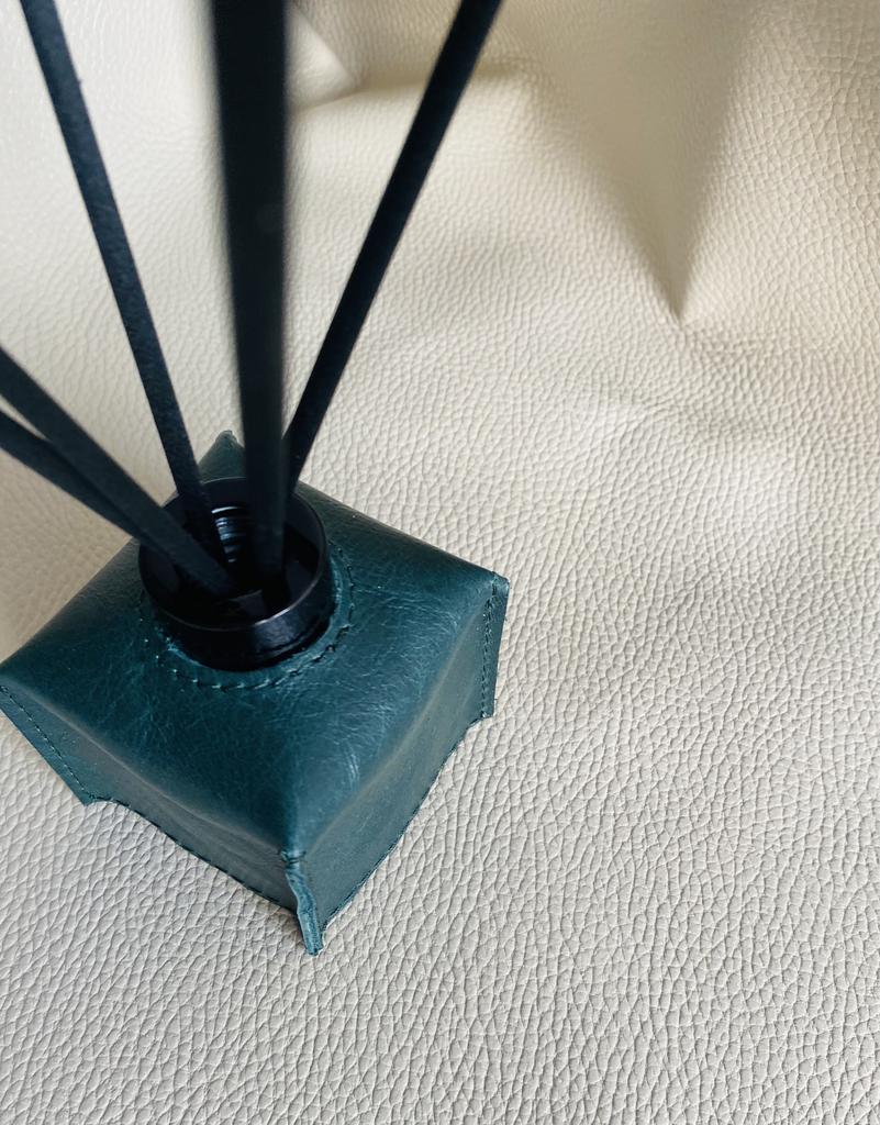 Диффузор для дома с ароматом Соленый Океан в кожаном футляре