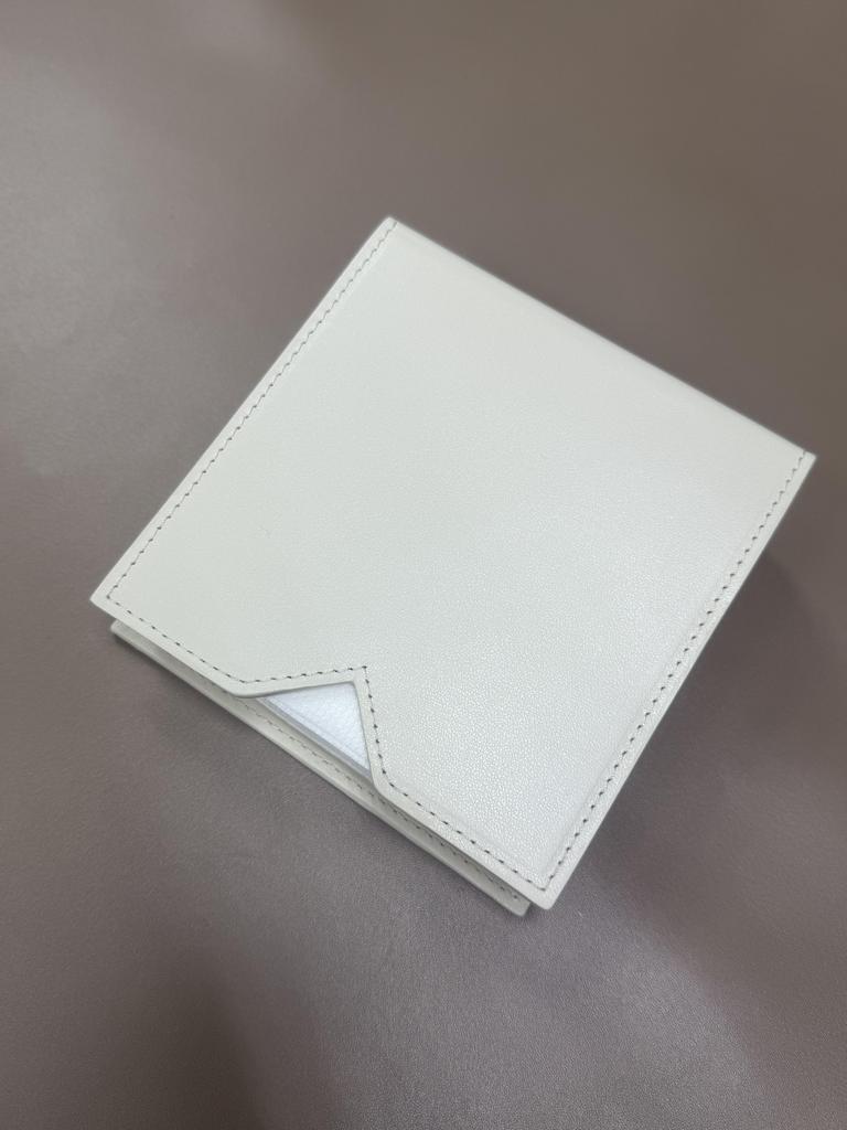 Салфетница квадратная с комплектом бумажных салфеток